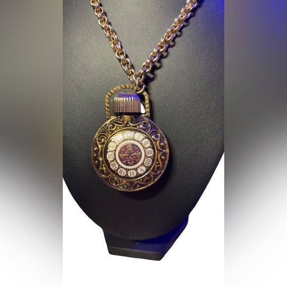 Vintage Avon Moonwind Perfume Bottle Necklace 17" Resting - Picture 2 of 3